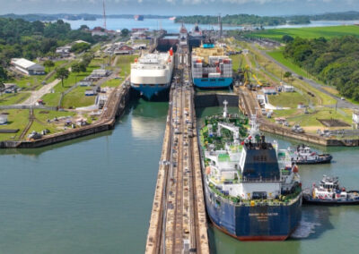 El Canal de Panamá anunció que aumentará el número de tránsitos diarios