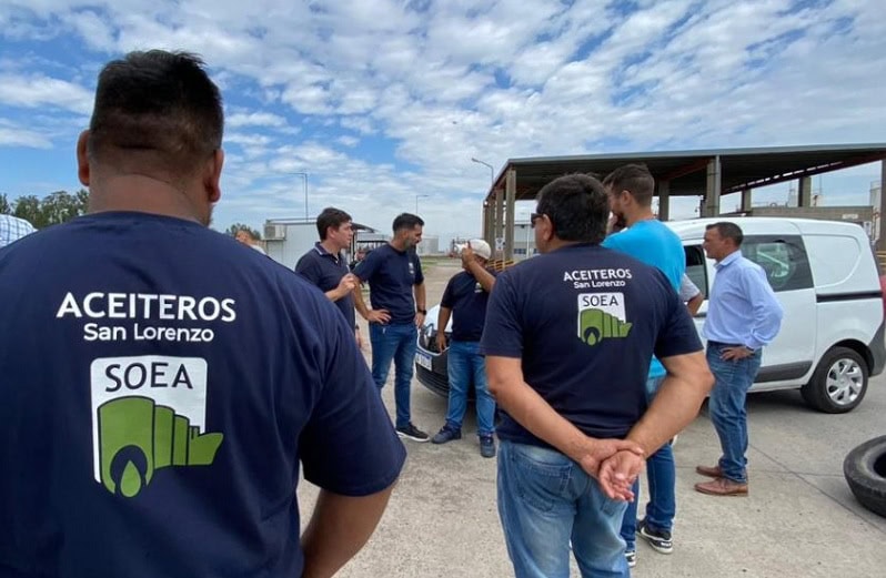 Cuarto día de paro aceitero paraliza el sector agroexportador con pérdidas millonarias