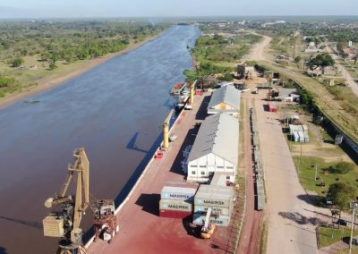 Bajante del río Paraná evidencia la crisis de infraestructura portuaria en Barranqueras