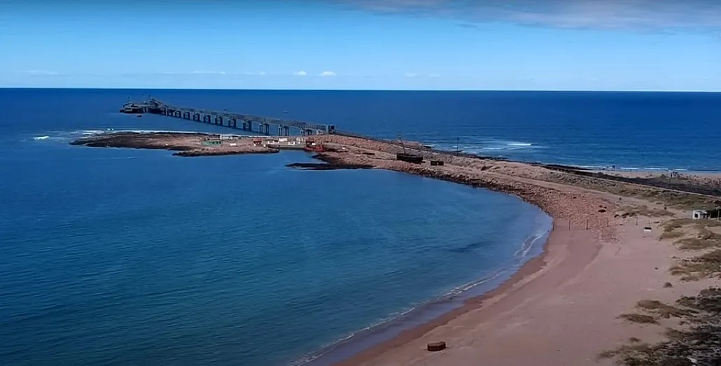 Decisión política: Bahía Blanca pierde planta de GNL ante Punta Colorada