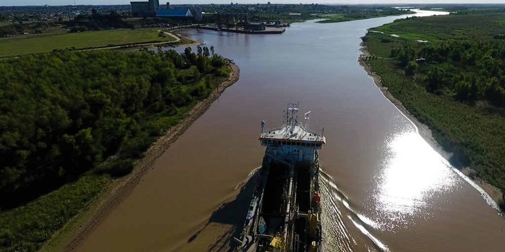 Creación de la Mesa de Diálogo Interdisciplinaria para el Desarrollo Fluvial de la Vía Navegable Troncal