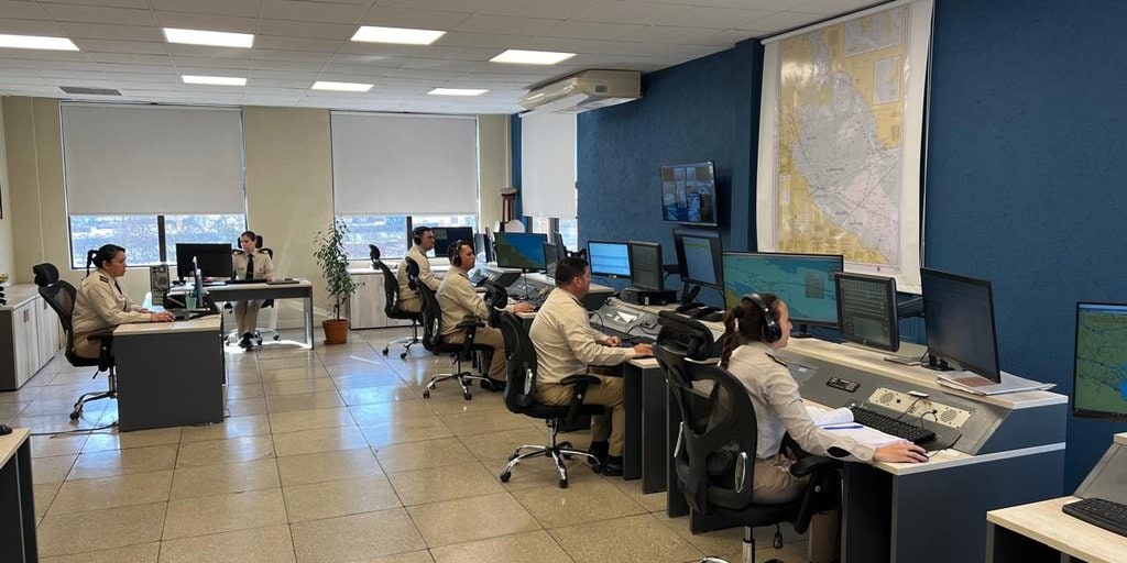 El Prefecto Nacional visitó las nuevas instalaciones del Centro de Control de Tráfico Río de la Plata