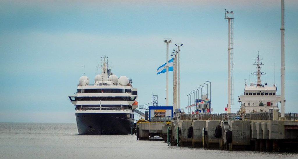 El inicio de la temporada de cruceros en Puerto Madryn bajo la incertidumbre de cancelaciones