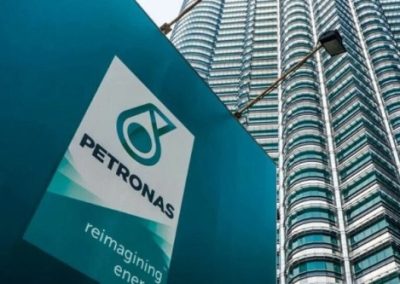 El Proyecto de GNL en Punta Colorada pende de un hilo ante la posible salida de Petronas