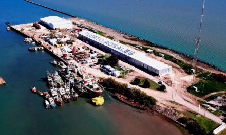 Kicillof anuncia inversión histórica en Puerto Rosales para exportación de Vaca Muerta