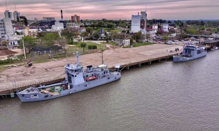 Un segundo buque de la Armada Argentina continúa con el balizamiento del río Uruguay