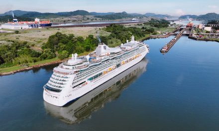 Canal de Panamá espera más de 225 tránsitos durante temporada de cruceros 2024 – 2025