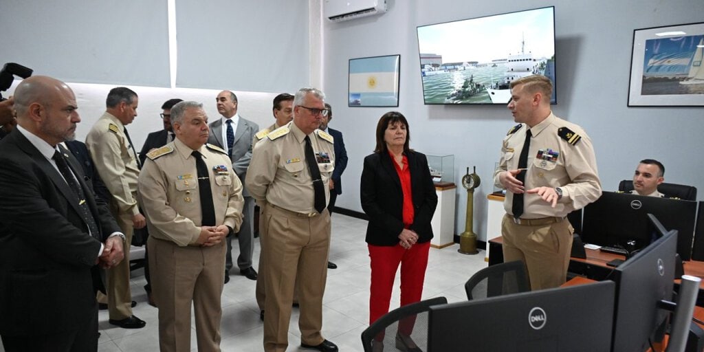 Prefectura inauguró un nuevo simulador de navegación en su Escuela de Oficiales