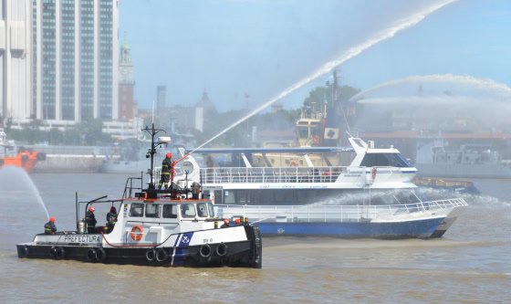 La Prefectura Naval Argentina realizó un simulacro “Multiamenaza” en el Puerto Buenos Aires