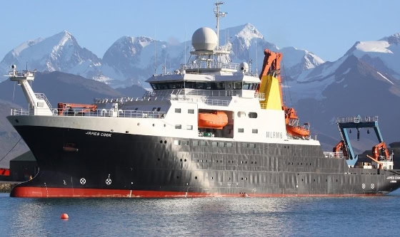 Controversia por autorizar al buque británico RRS James Cook investigar en aguas argentinas