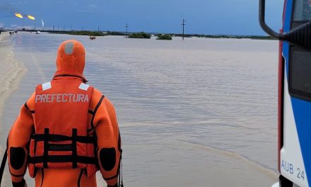 Prefectura de Mar del Plata colabora con los afectados por el temporal en Bahía Blanca