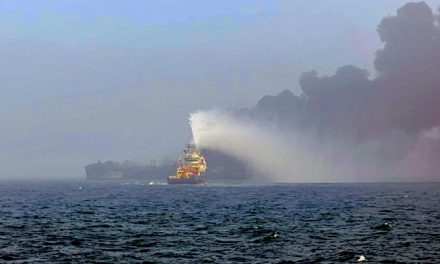 Grave colisión entre petrolero y buque mercante en el Mar del Norte genera riesgo ambiental